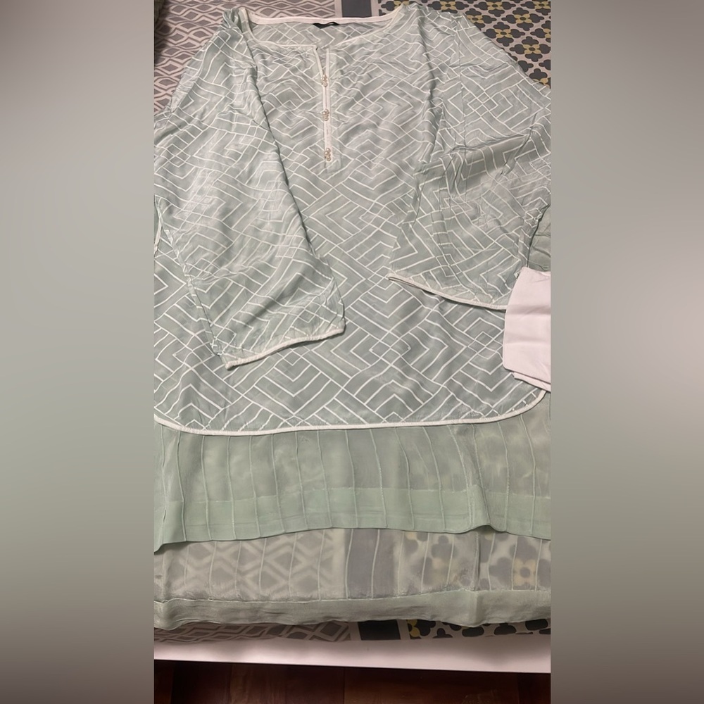 - Sapphire kurta